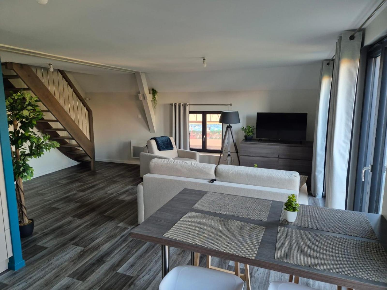Appartement 2 Pieces Tout Confort, Aux Portes De Colmar Andolsheim Luaran gambar