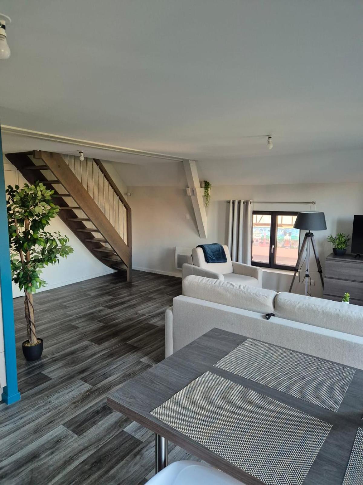Appartement 2 Pieces Tout Confort, Aux Portes De Colmar Andolsheim Luaran gambar